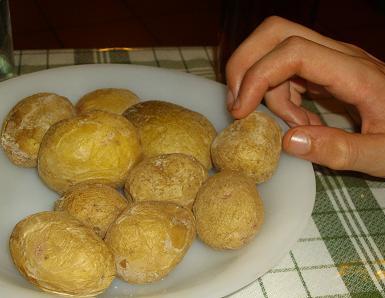 Canarian wrinkly potatoes