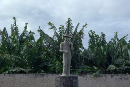 Statue of banana worker, Banana museum, Tazacorte